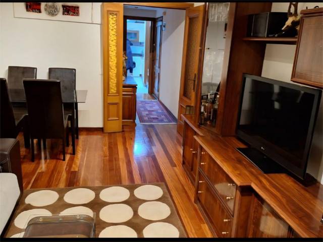 Piso en Venta en Calle Santa Clara, 6 en Salesas - Foncalada - Campoamor