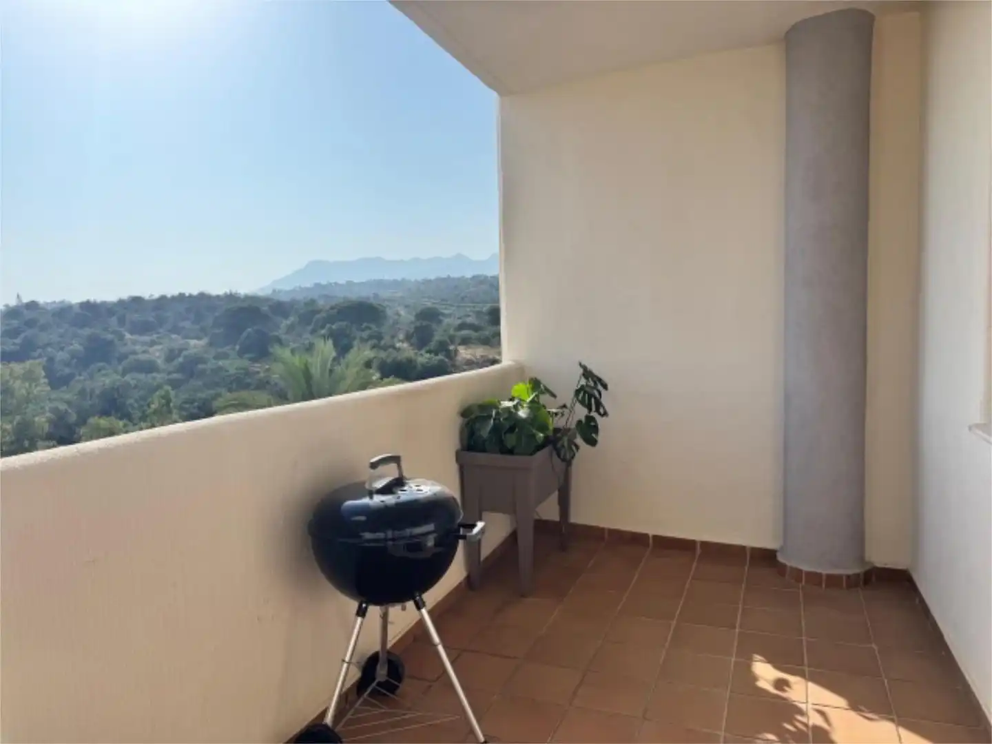 Flat for rent in Calle Hiedra, 9, Elviria Balcony of Flat for rent in Marbella with Air Conditioner, Heating and Private garden