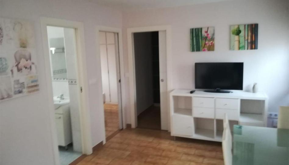 Flat to rent in Calle Avellana, 1, Cruz Roja, Sevilla - image 1 Photo 1 of Flat to rent in Calle Avellana, 1, Cruz Roja, Sevilla