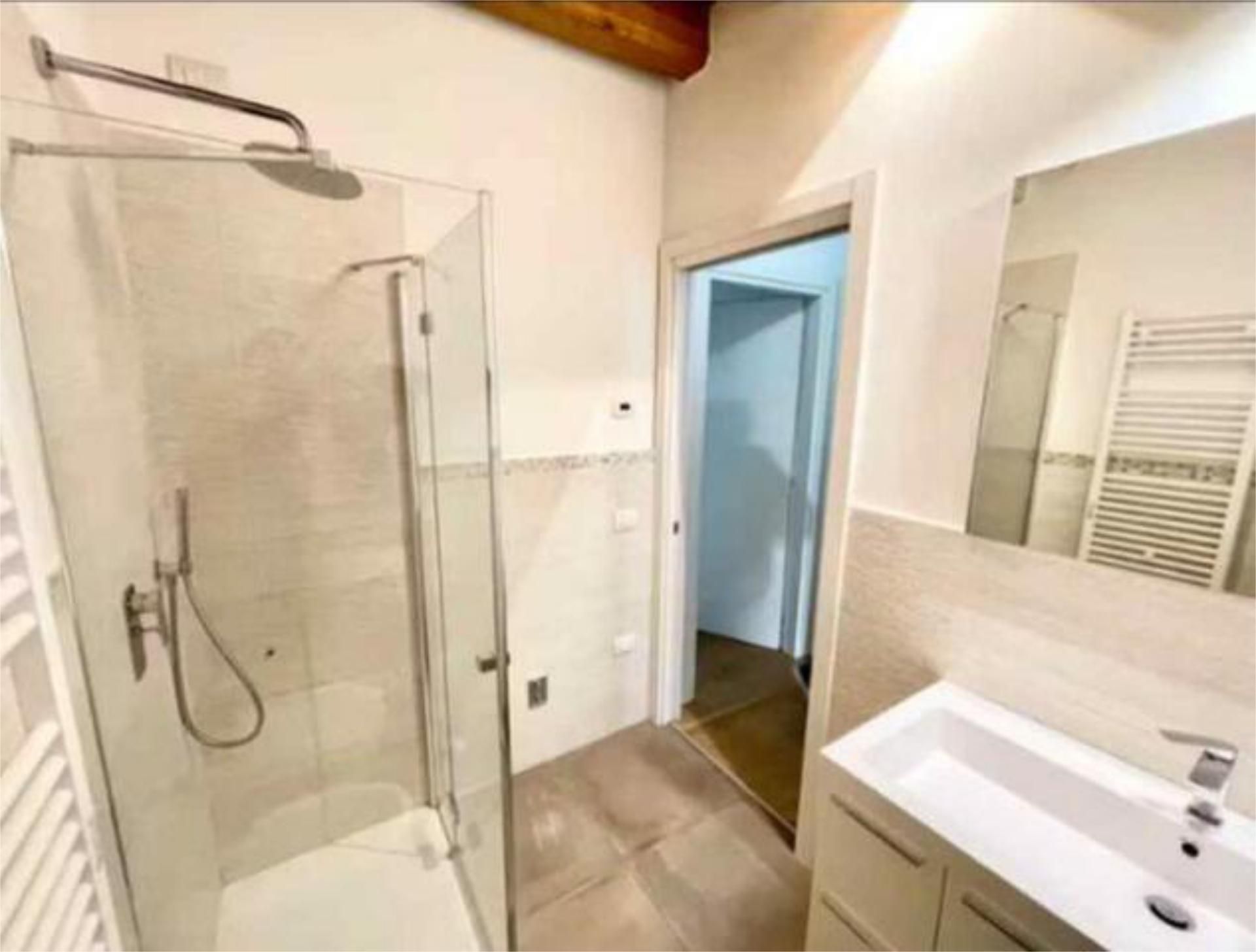 Bathroom of Flat to rent in Móstoles  with Heating, Furnished and Pets allowed