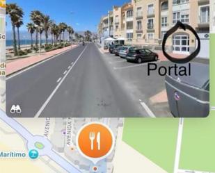 Vista exterior de Apartament de lloguer en  Almería Capital amb Calefacció, Terrassa i Moblat