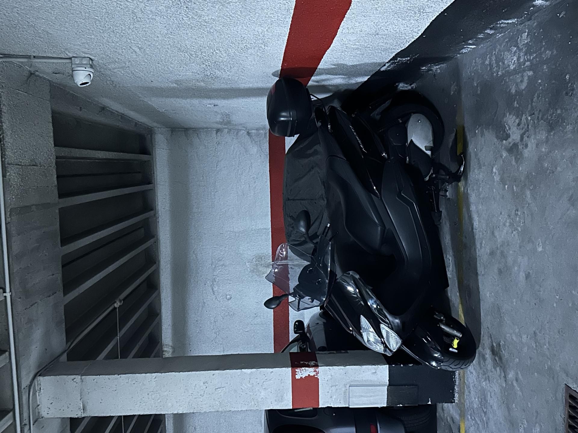 Parking of Garage for sale in Camargo