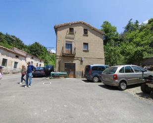 Exterior view of House or chalet for sale in Pradoluengo  with Private garden and Balcony