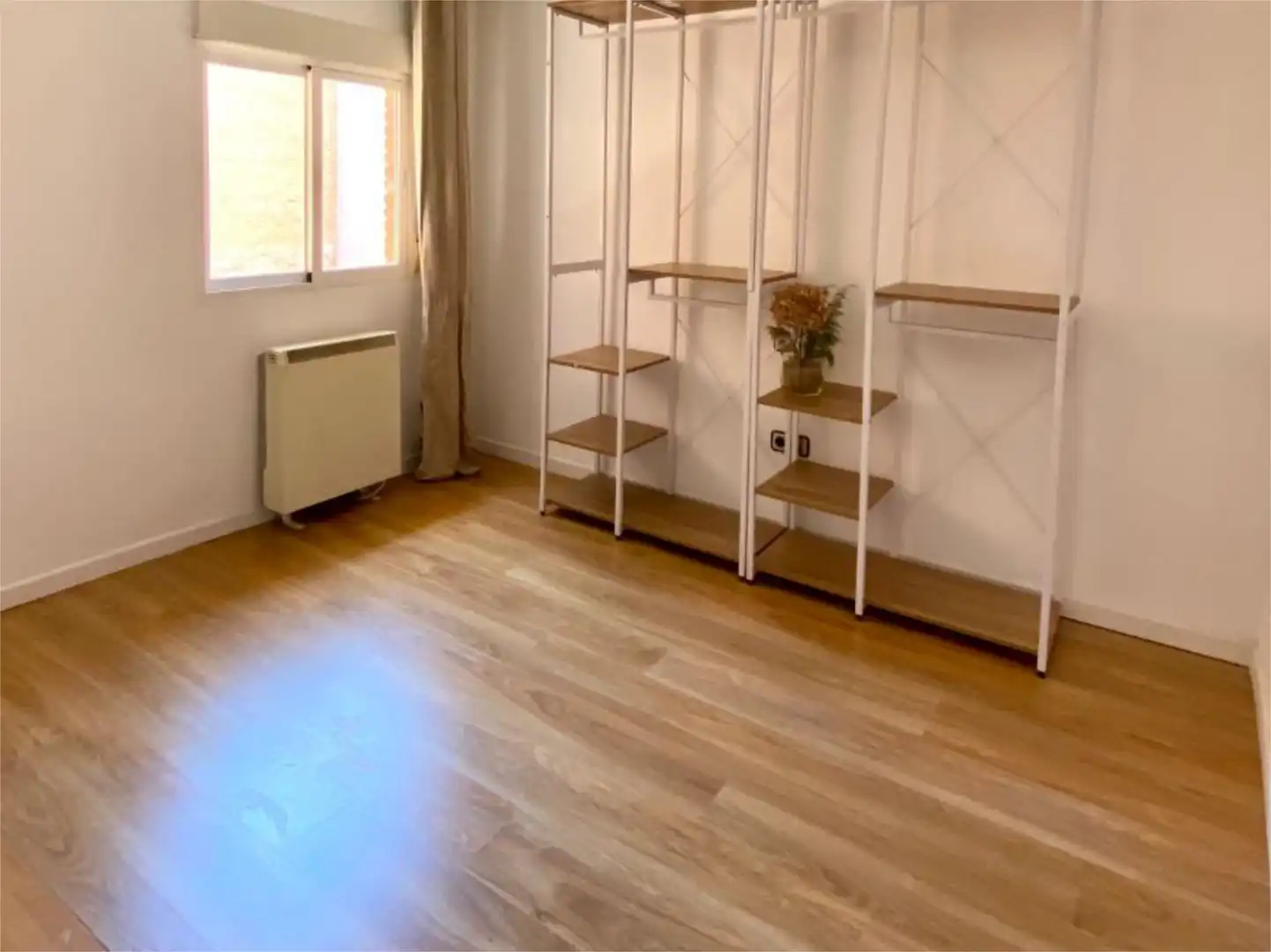Flat for rent in Avenida de la Iglesia, 7, Somosaguas Bedroom of Flat for rent in Pozuelo de Alarcón with Air Conditioner and Balcony
