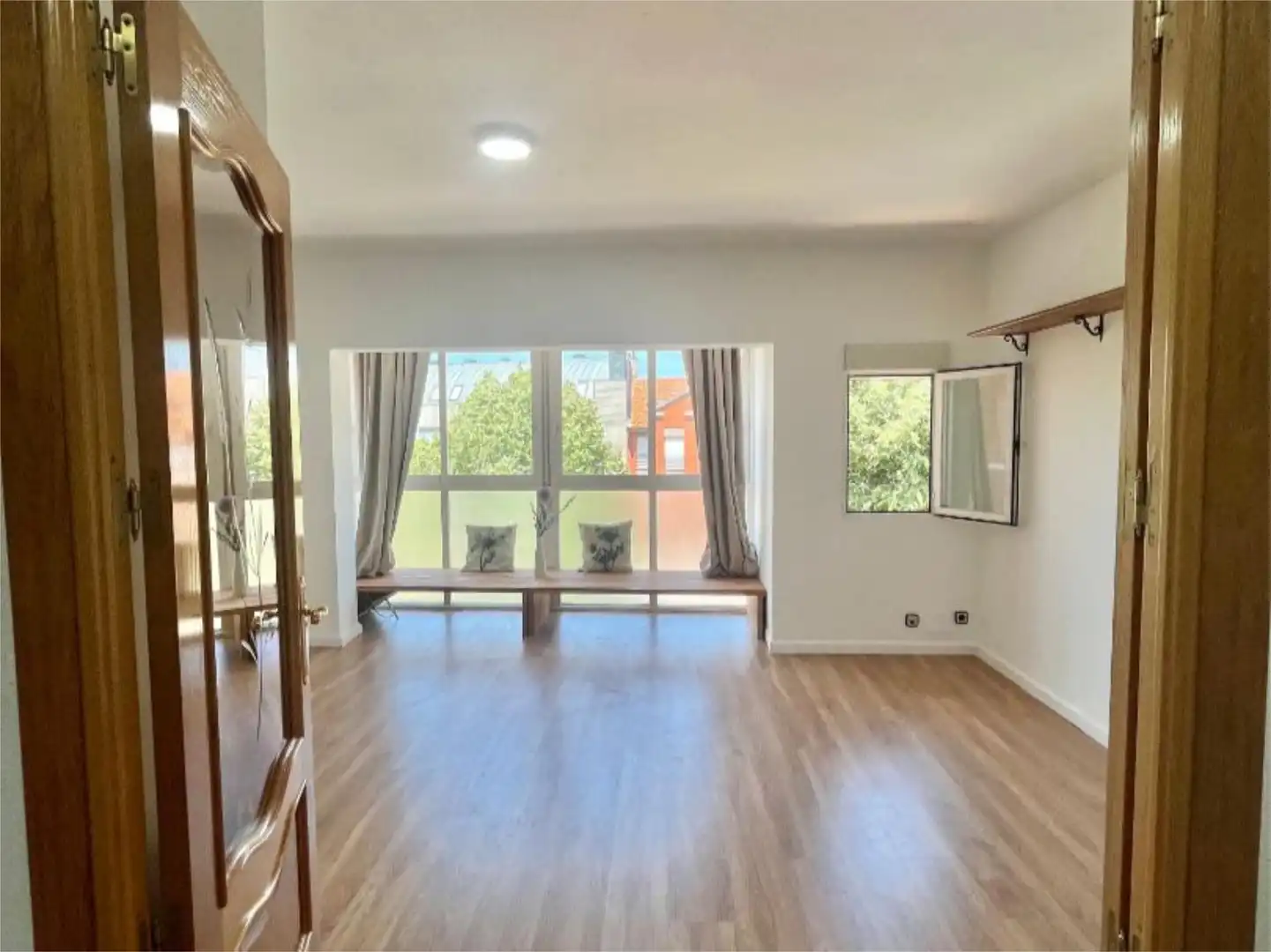 Flat for rent in Avenida de la Iglesia, 7, Somosaguas Bedroom of Flat for rent in Pozuelo de Alarcón with Air Conditioner and Balcony