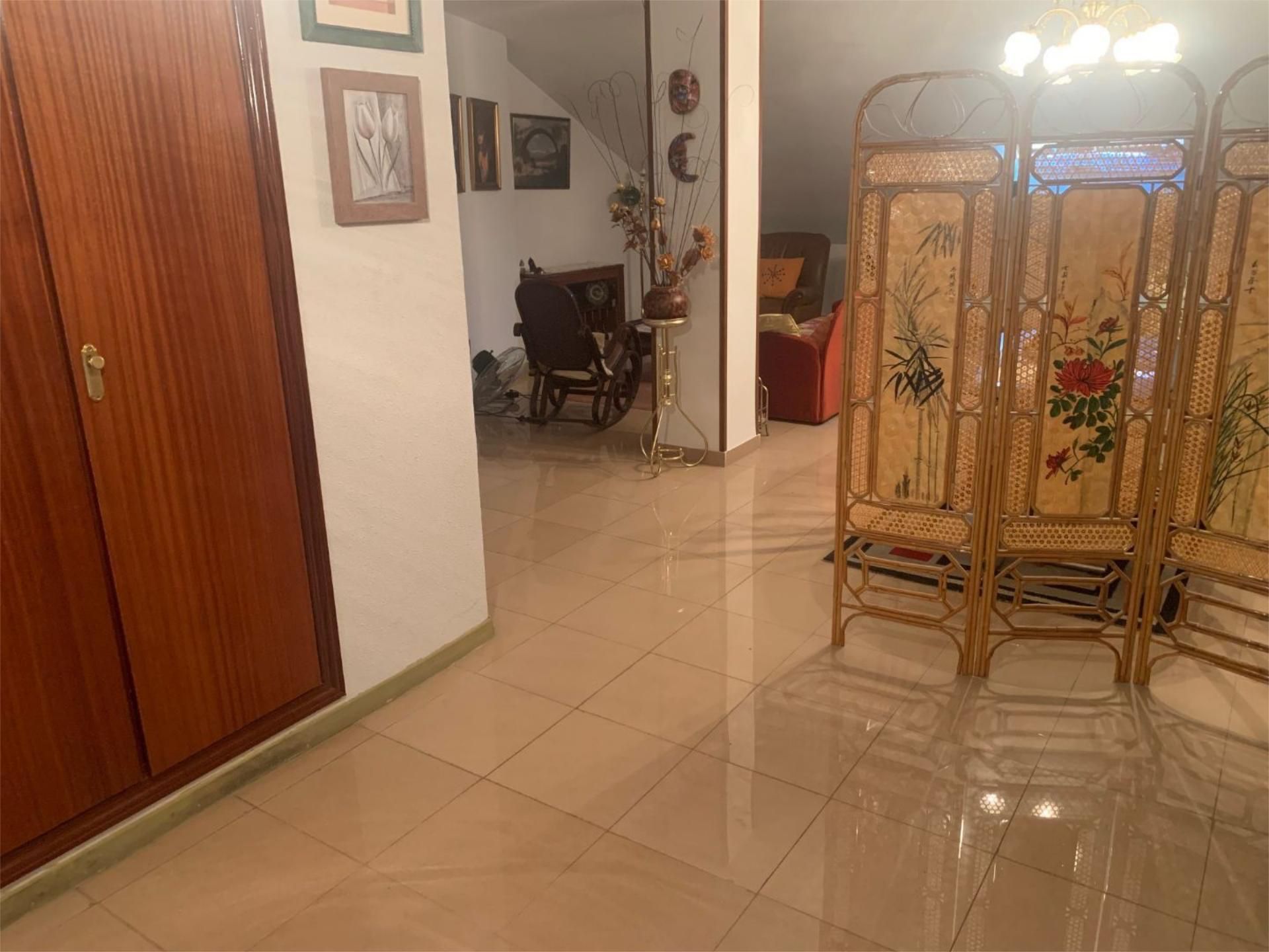 Dachboden zum verkauf in Madrigal de la Vera mit Klimaanlage, Möbliert und Balkon