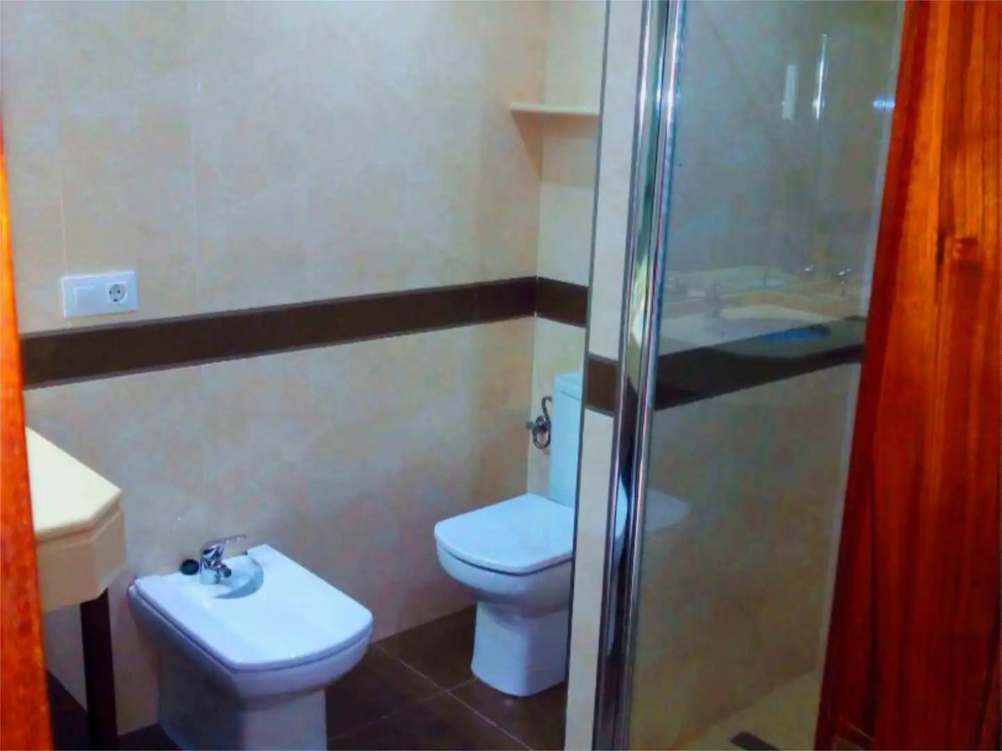 Baño de Piso de alquiler en Córdoba con Aire acondicionado, Calefacción y Balcón