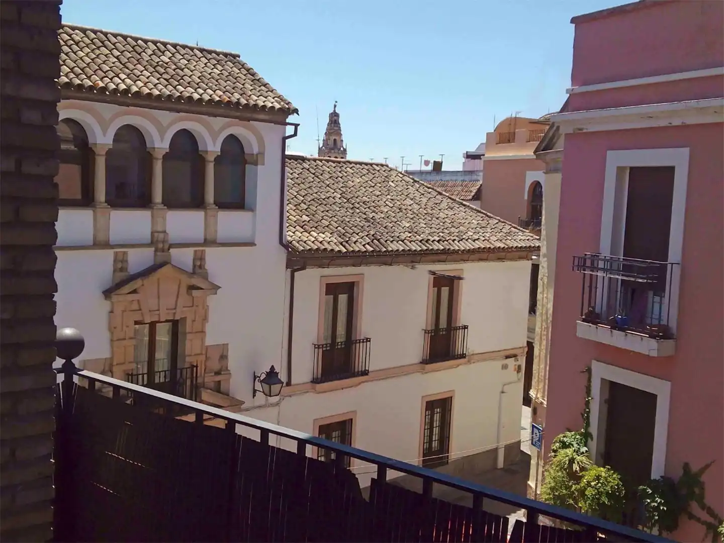 Vista exterior de Piso de alquiler en Córdoba con Aire acondicionado, Calefacción y Balcón