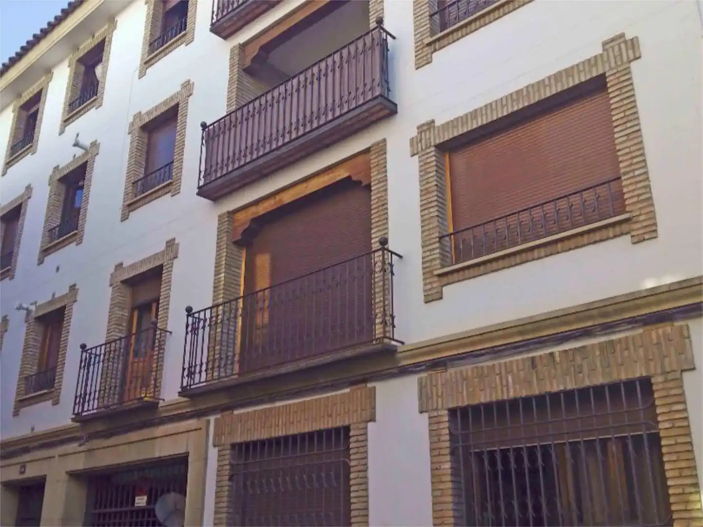 Vista exterior de Piso de alquiler en Córdoba con Aire acondicionado, Calefacción y Balcón