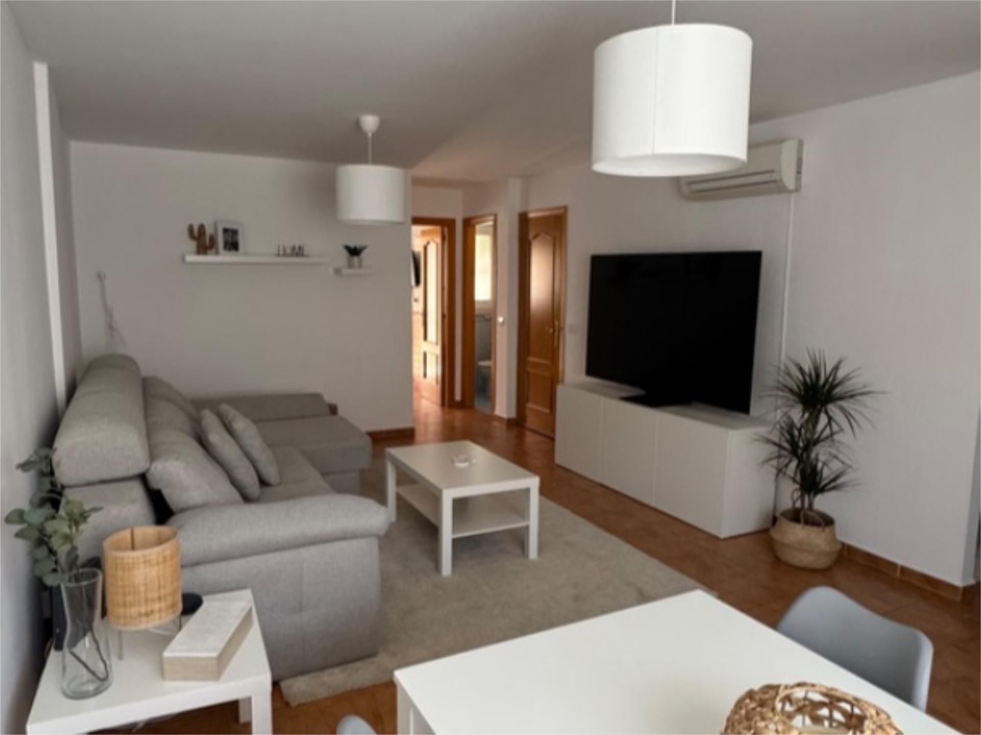Sala d'estar de Pis en venda en Alhaurín de la Torre amb Aire condicionat, Calefacció i Jardí privat