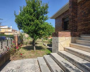 Jardí de Casa o xalet en venda en Jadraque amb Calefacció, Jardí privat i Terrassa