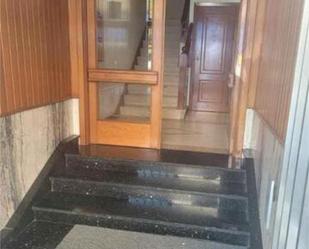 Box room to rent in Carballo