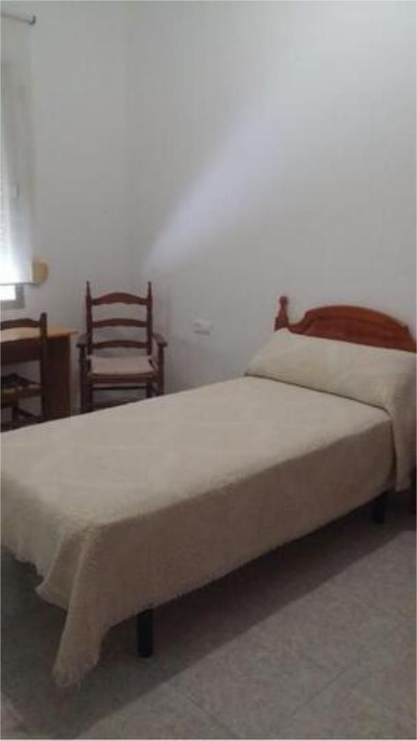 Bedroom of Flat to rent in Badajoz Capital  with Heating, Terrace and Furnished