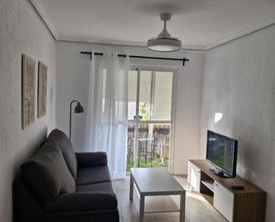Sala d'estar de Pis de lloguer en San Juan de Aznalfarache amb Balcó