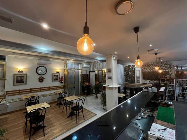 Local comercial en Alquiler en Calle Guadalbullon, 9 en Pedro Salvador - Las Palmeritas