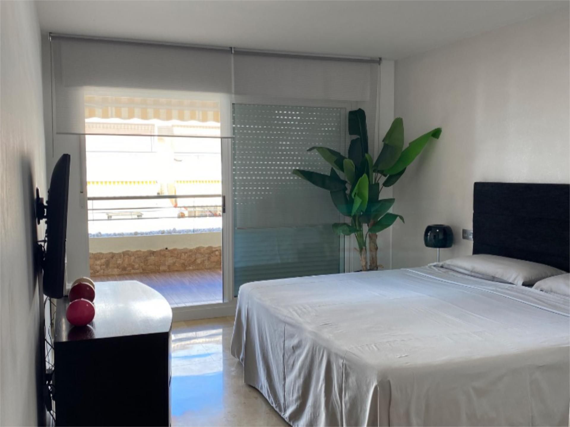 Bedroom of Flat to rent in Marbella  with Air Conditioner, Heating and Private garden