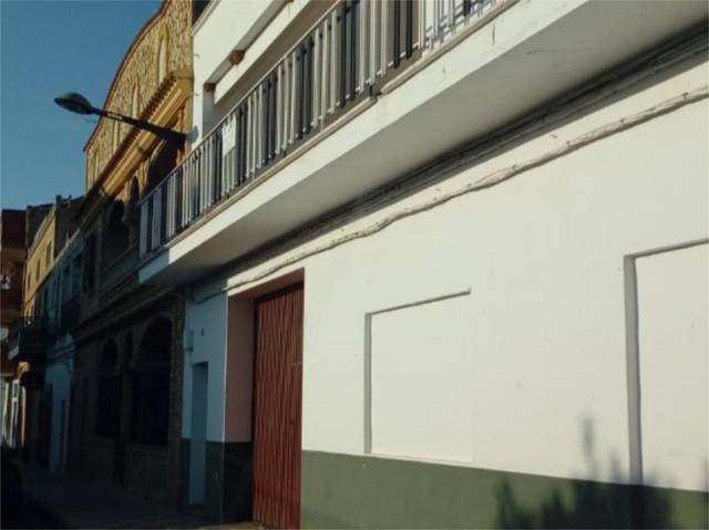 Piso en Venta en Calle Cantarranas, 74 en Navalvillar de Pela