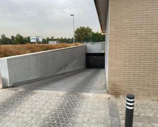 Aparcament de Garatge de lloguer en  Sevilla Capital