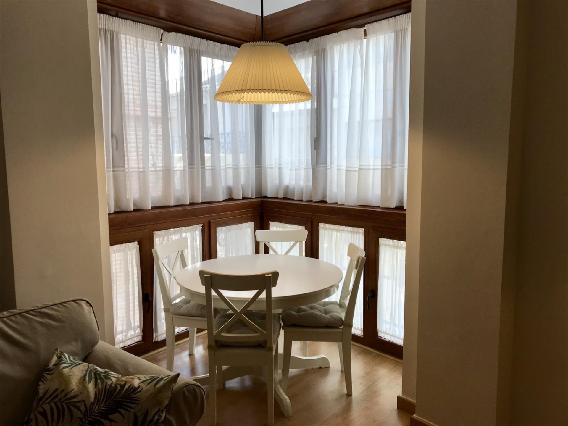 Dining room of Flat to rent in Antequera  with Air Conditioner, Heating and Parquet flooring