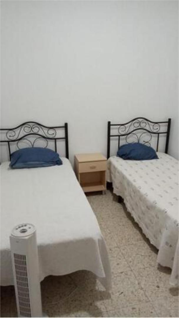 Bedroom of Flat to rent in Valverde de Leganés  with Heating, Terrace and Furnished