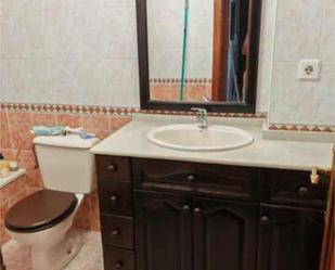 Bathroom of Flat to rent in La Zubia