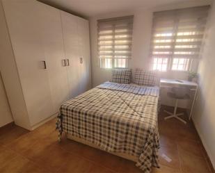 Bedroom of Flat to share in  Madrid Capital  with Furnished