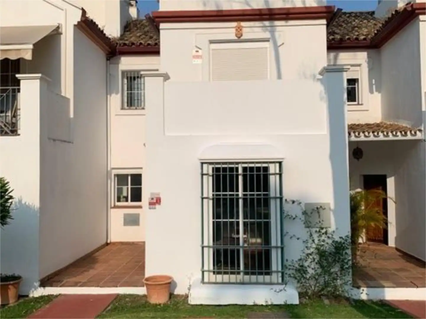 Flat for sale in Camino Cortes, 2, Guadalmina Alta Exterior view of Flat for sale in Marbella with Air Conditioner, Terrace and Swimming Pool