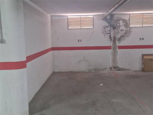 Garaje en Alquiler en Calle Fray Francisco de la Cruz, 18 en Mora