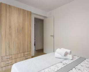 Bedroom of Flat to rent in  Granada Capital  with Air Conditioner and Balcony