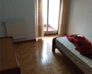 Bedroom of Flat to rent in Vigo 