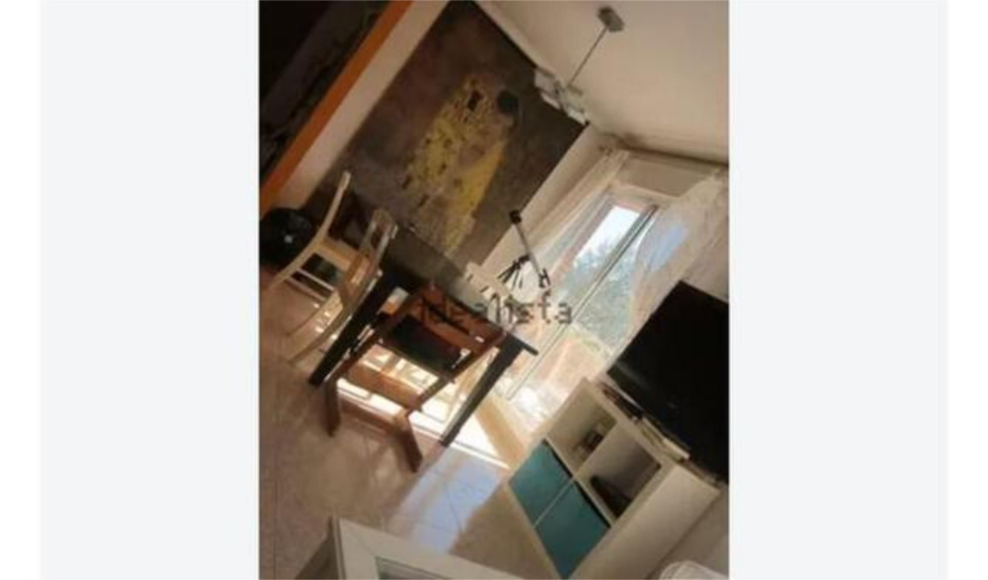 Dormitori de Pis en venda en  Zaragoza Capital amb Calefacció i Terrassa