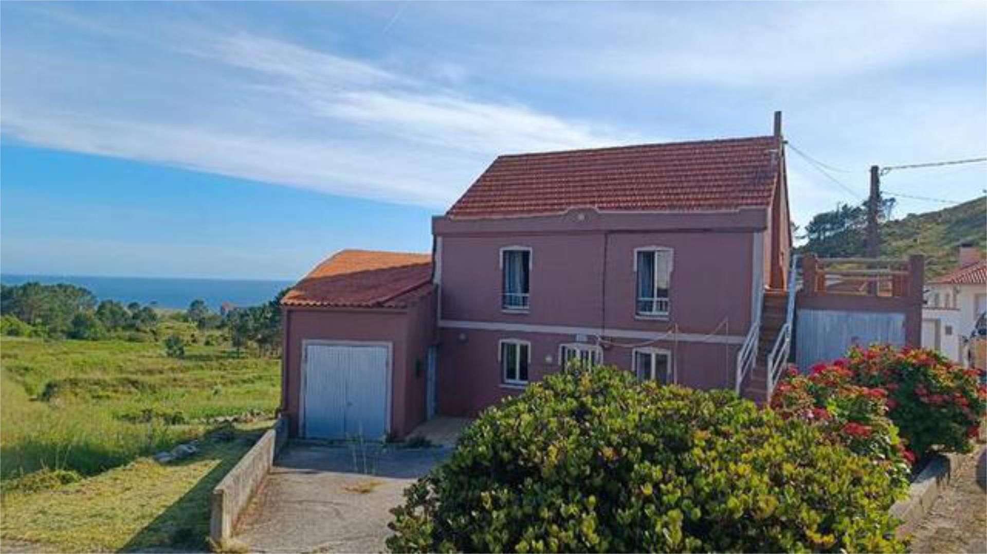 Vista exterior de Casa o xalet en venda en Carnota amb Terrassa i Moblat