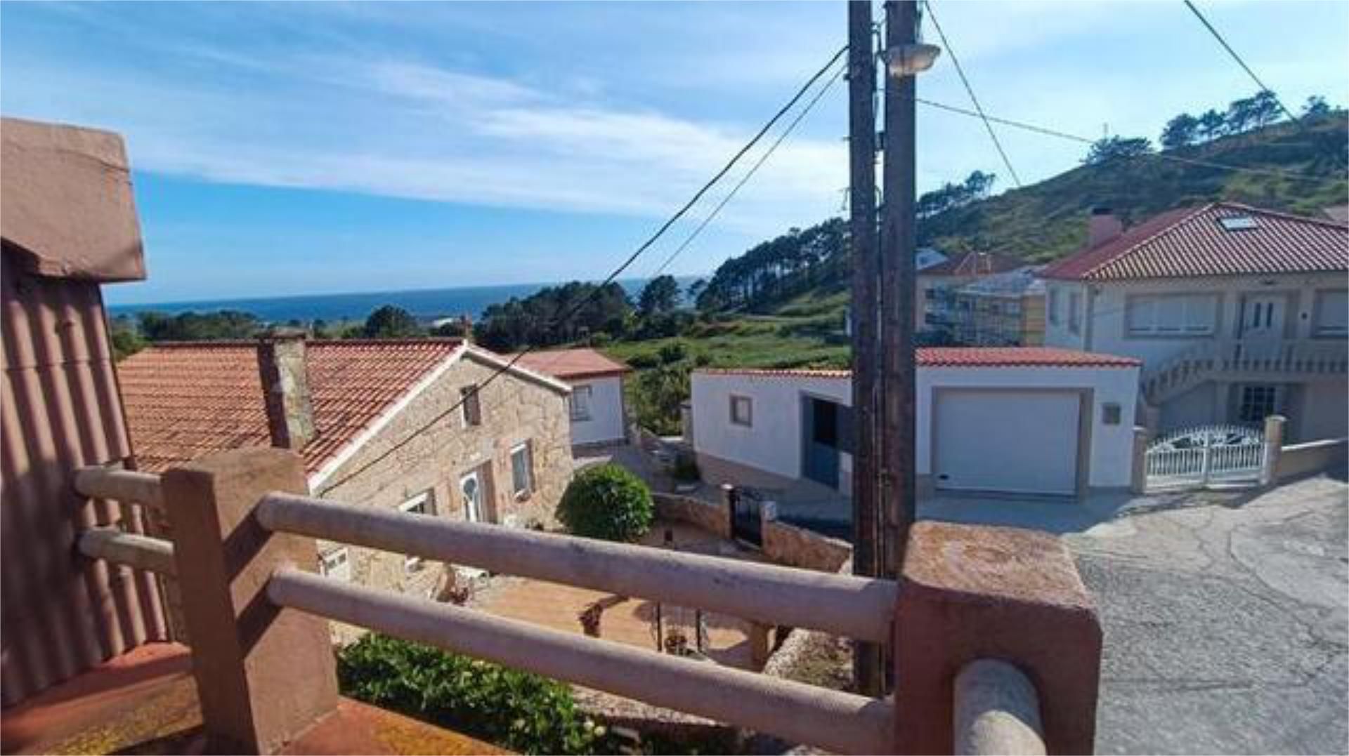 Vista exterior de Casa o xalet en venda en Carnota amb Terrassa i Moblat