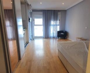 Bedroom of Study to rent in  Madrid Capital  with Air Conditioner, Heating and Parquet flooring