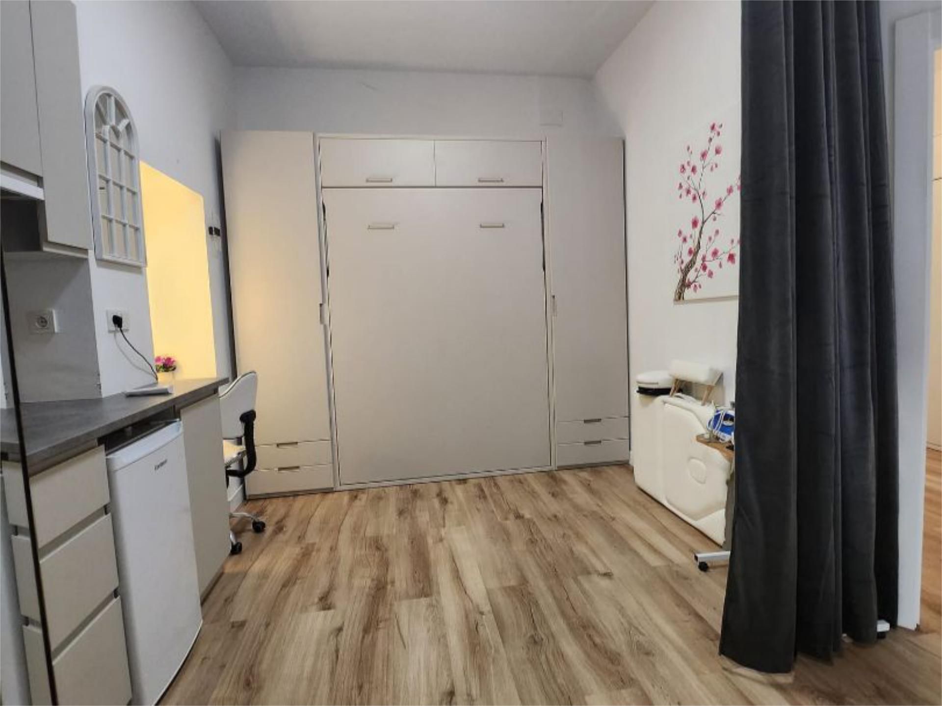 Bedroom of Flat to rent in Alicante / Alacant  with Air Conditioner, Heating and Parquet flooring