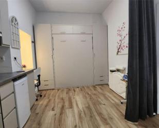 Bedroom of Flat to rent in Alicante / Alacant  with Air Conditioner