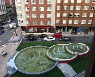 Vista exterior de Apartament de lloguer en Gijón  amb Calefacció i Moblat