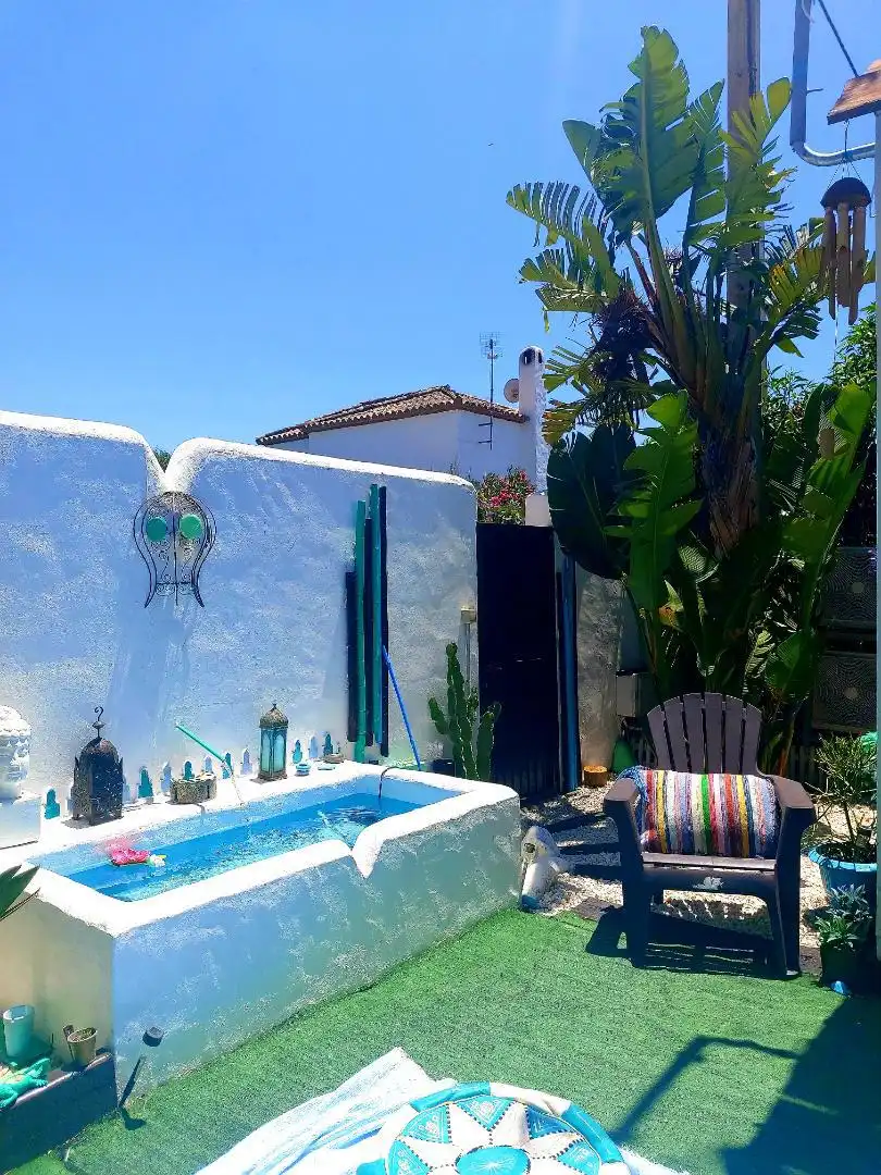 Estudi de lloguer a Pago Zahora, 308, Zahora Piscina de Estudi de lloguer en Barbate amb Aire condicionat, Calefacció i Jardí privat
