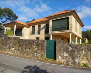 Exterior view of House or chalet for sale in Pontevedra Capital   with Heating, Private garden and Parquet flooring