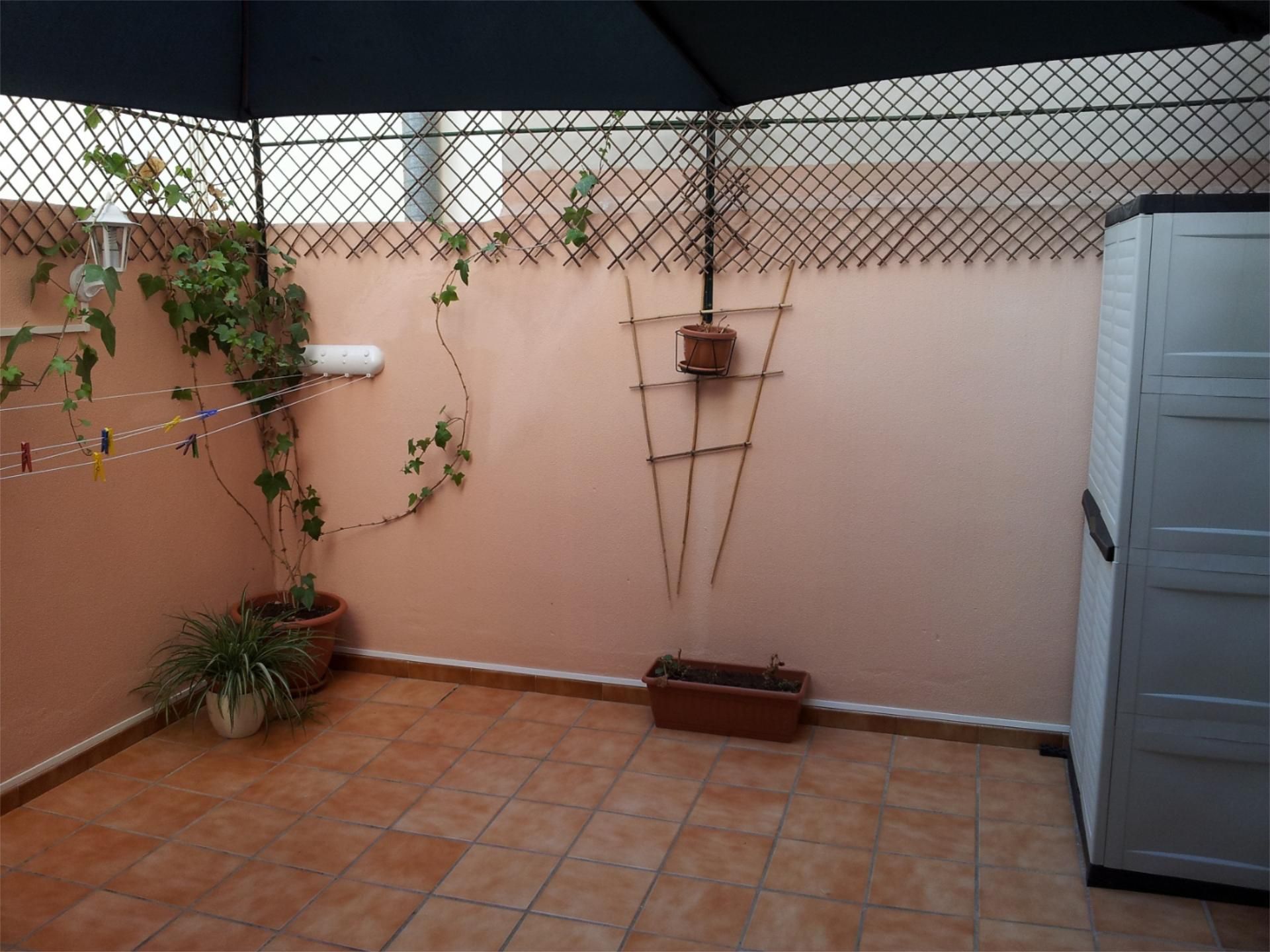 Jardí de Pis de lloguer en Málaga Capital amb Aire condicionat, Calefacció i Moblat