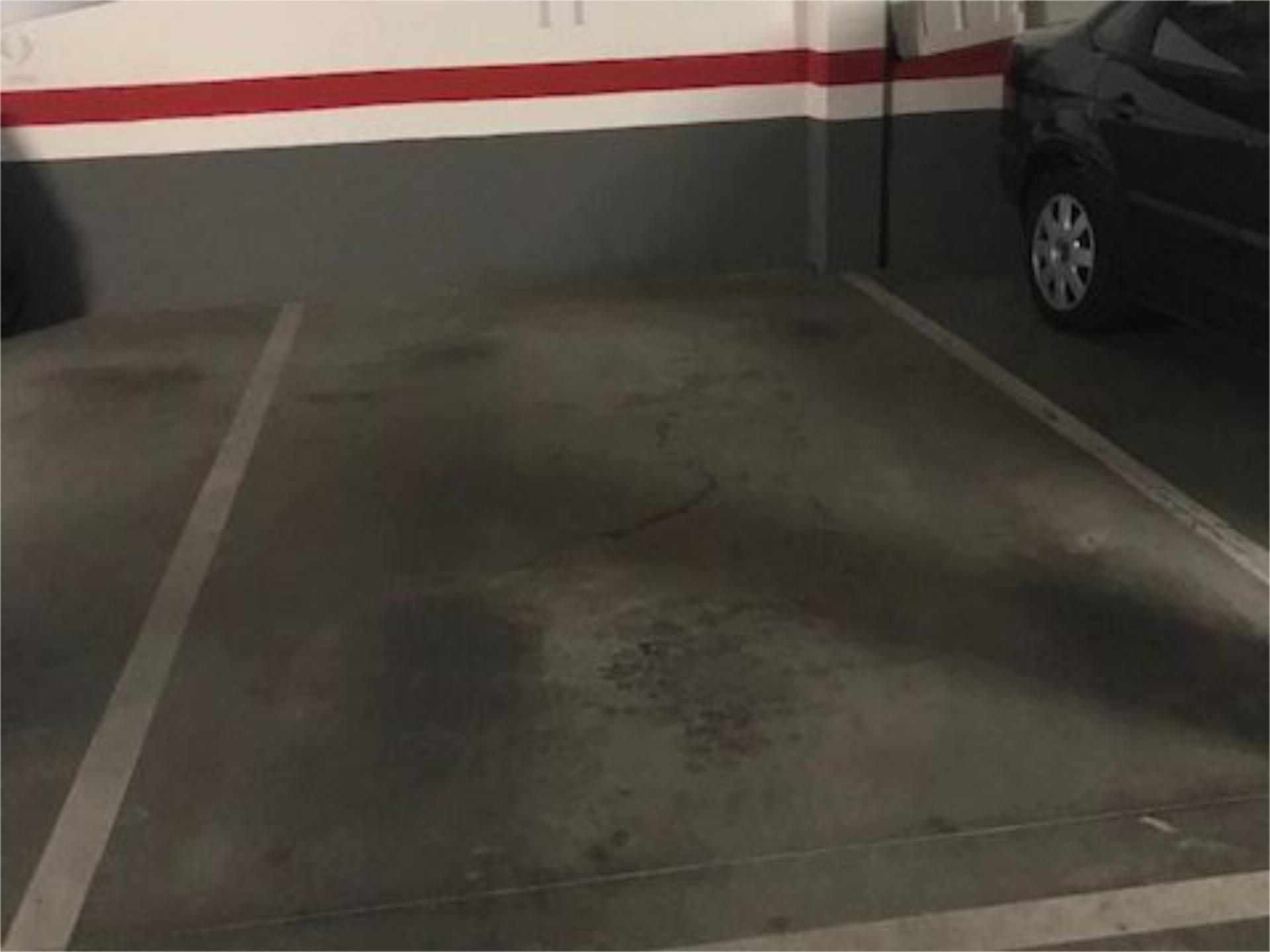 Parking of Garage to rent in  Madrid Capital