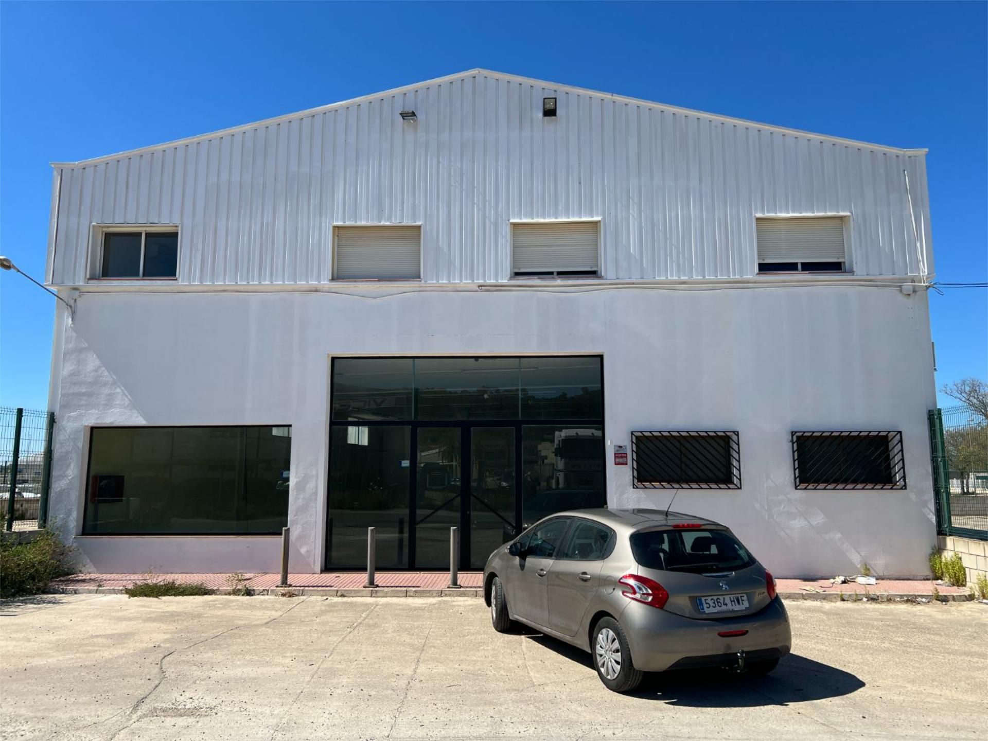 Exterior view of Industrial buildings to rent in Xàtiva