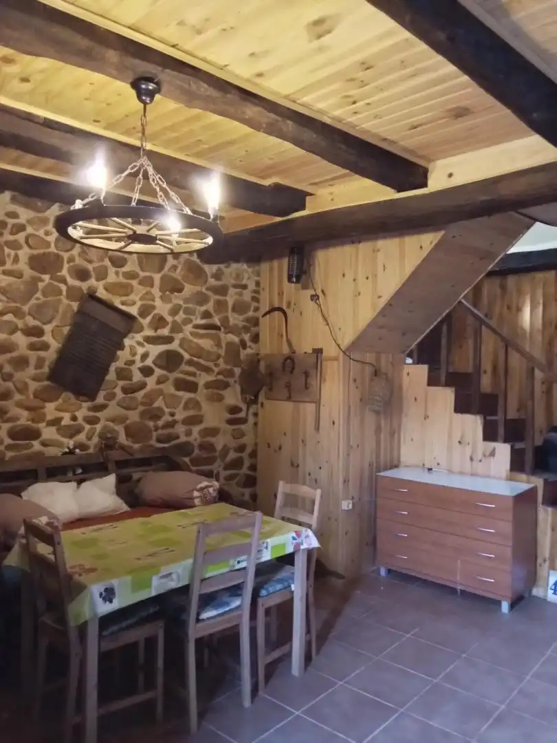 Casa adosada en venta en Castrocalbón