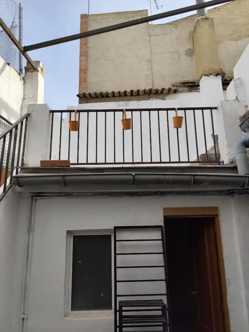 Terrasse von Einfamilien-Reihenhaus zur Miete in  Valencia Capital mit Terrasse