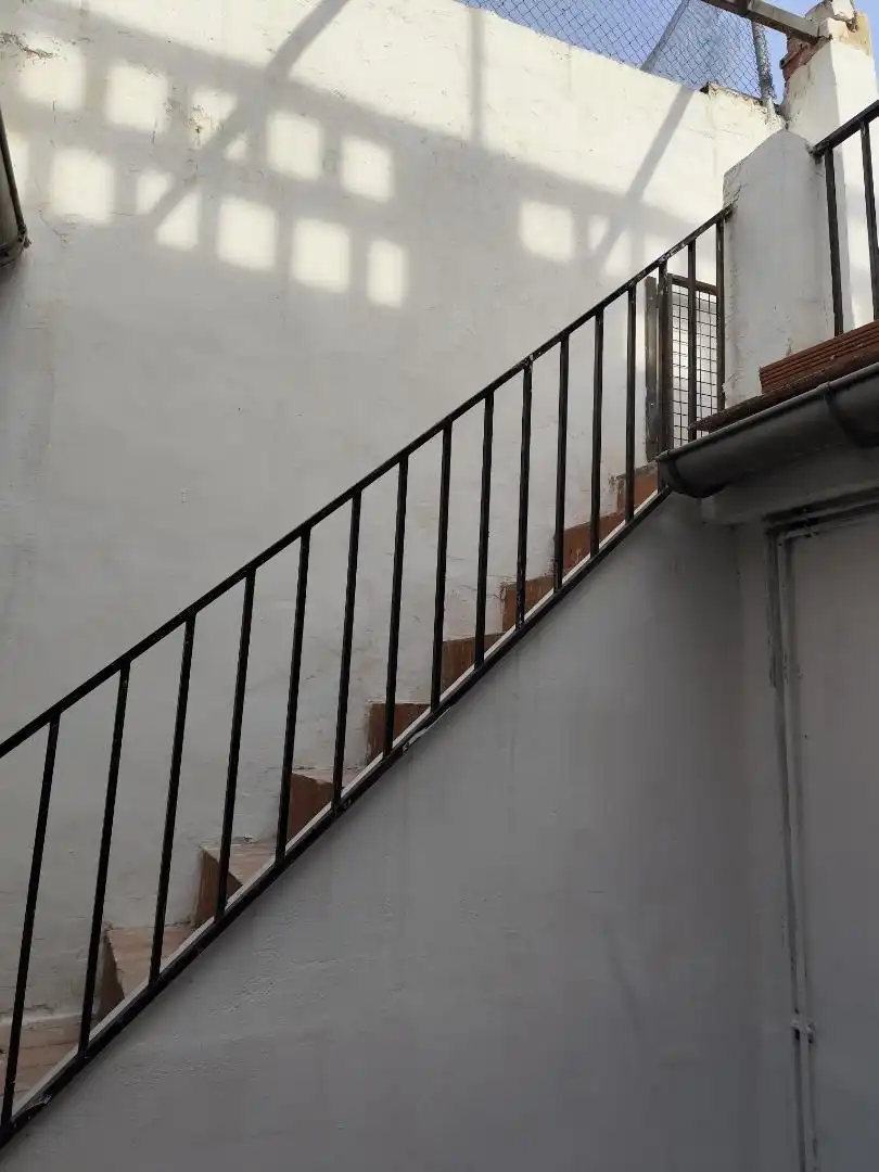 Außenansicht von Einfamilien-Reihenhaus zur Miete in  Valencia Capital mit Terrasse