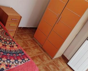 Bedroom of Planta baja to share in Badajoz Capital  with Terrace, Storage room and Furnished