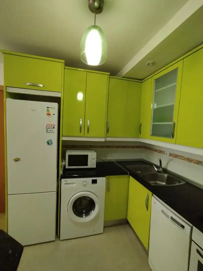 Piso en venta en Calle de Sebastián Elcano, 11, Fontanar Cocina de Piso en venta en Fontanar con Aire acondicionado