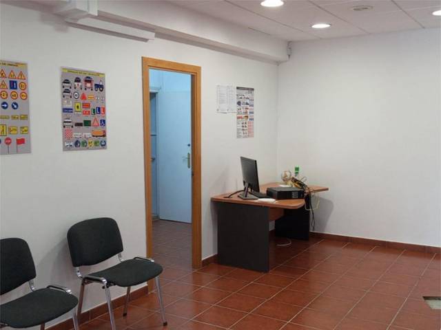 Local comercial en Alquiler en Carrer del Periodista Grané, 141 en Sant Pere Nord