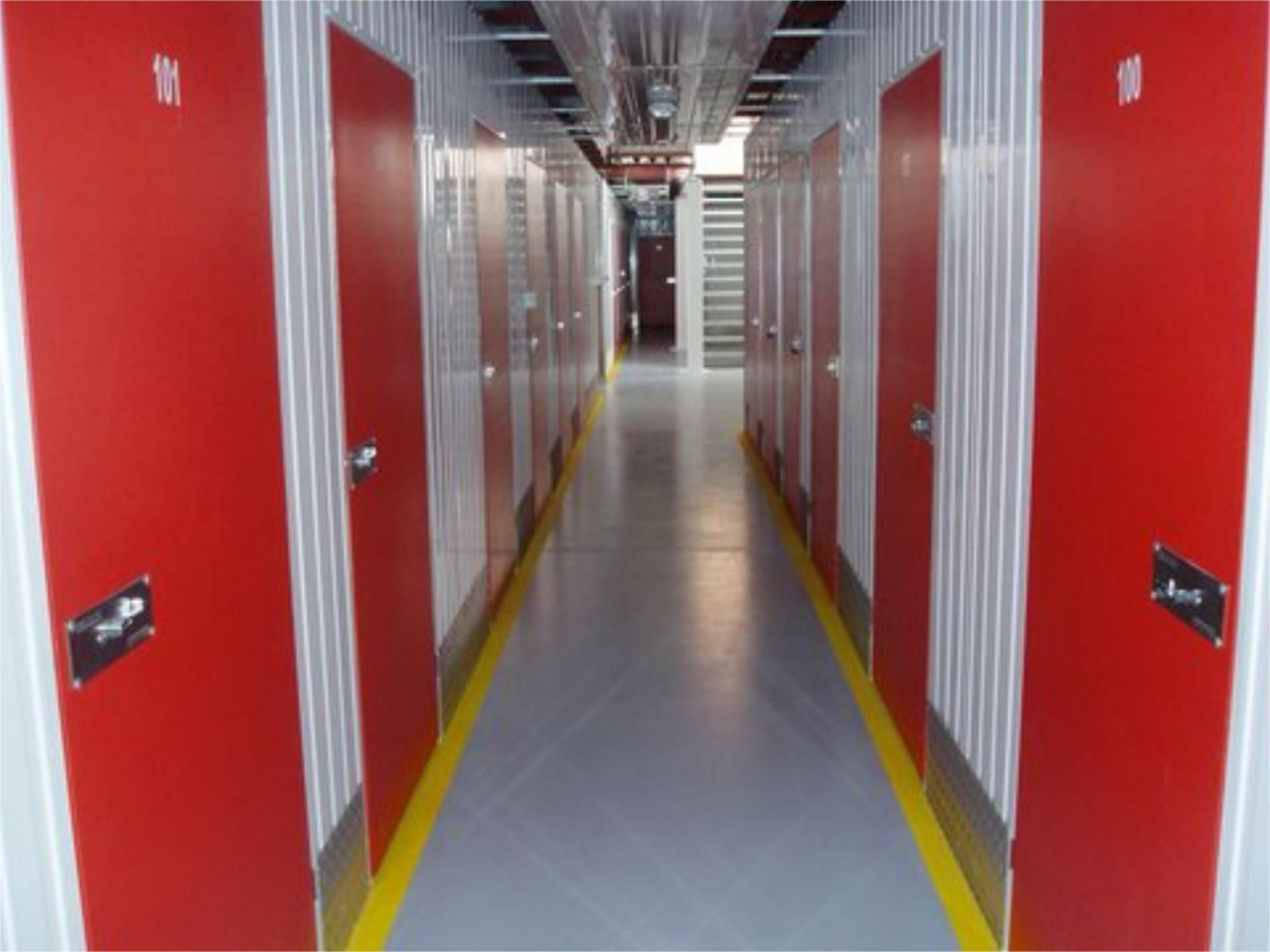 Box room to rent in  Valencia Capital
