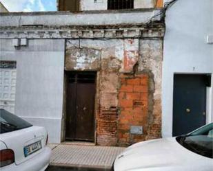 Vista exterior de Casa o xalet en venda en Badajoz Capital amb Terrassa